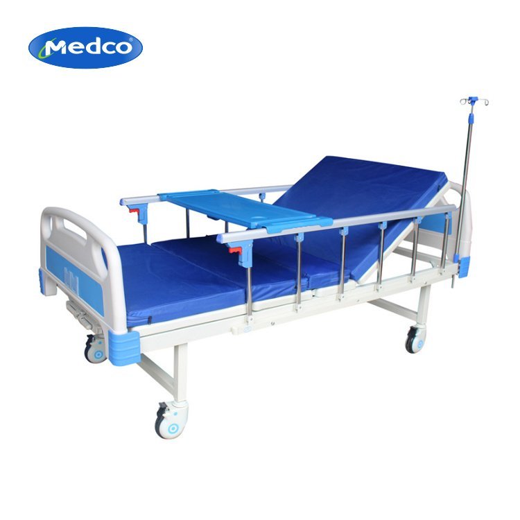 High Quality Two Crank Manual Hospital Bed With Wheel And Side Rail